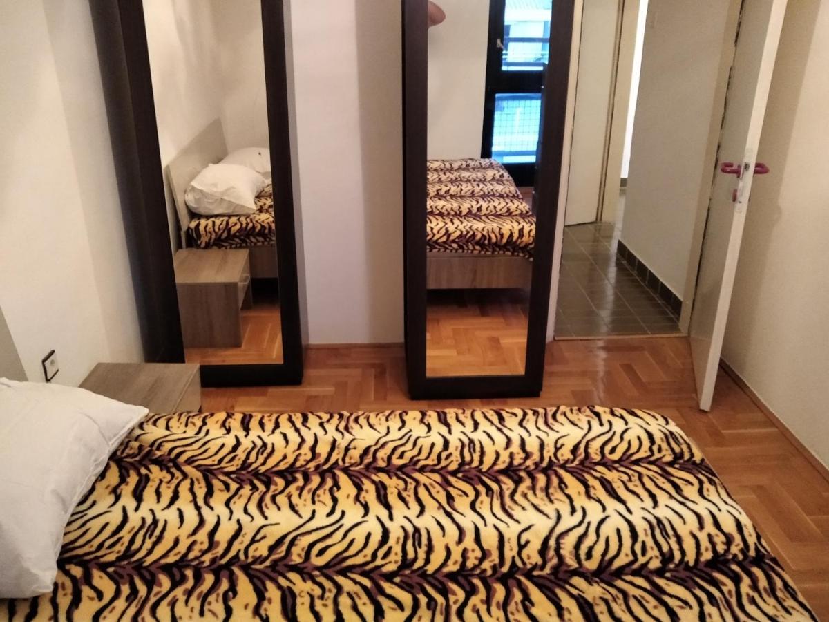 Apartman Senka 2 Daire Podgoriçe Dış mekan fotoğraf